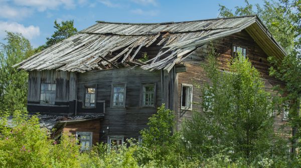 Cottage Demolition in Florence